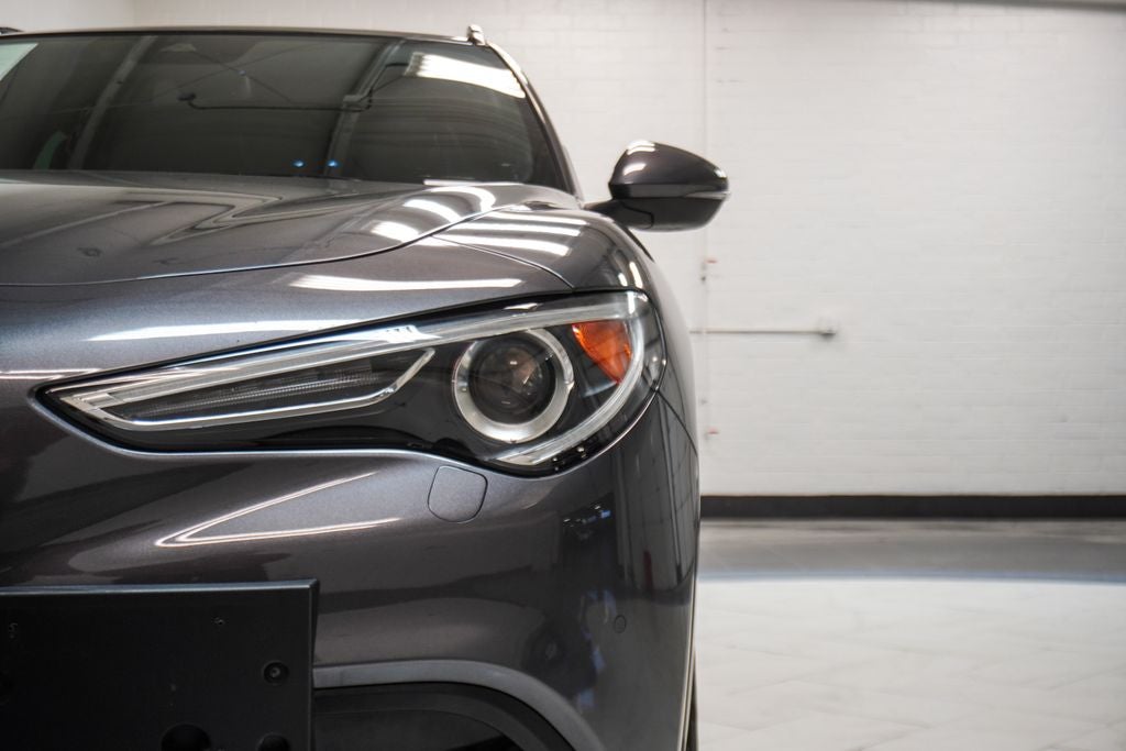 2023 Alfa Romeo Stelvio Ti