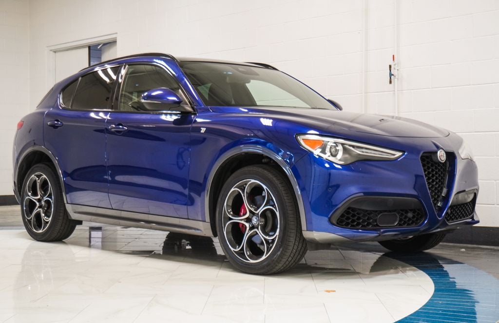 2023 Alfa Romeo Stelvio Ti