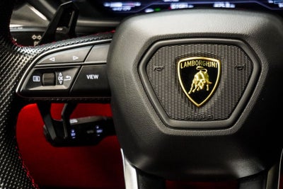 2019 Lamborghini Urus Base