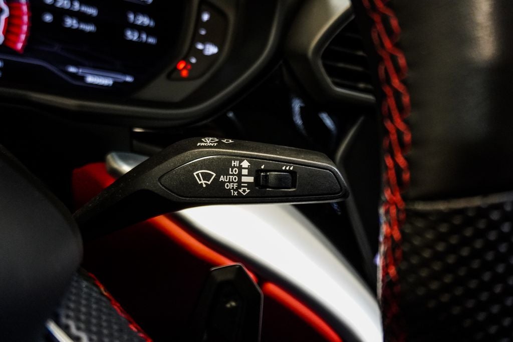 2019 Lamborghini Urus Base