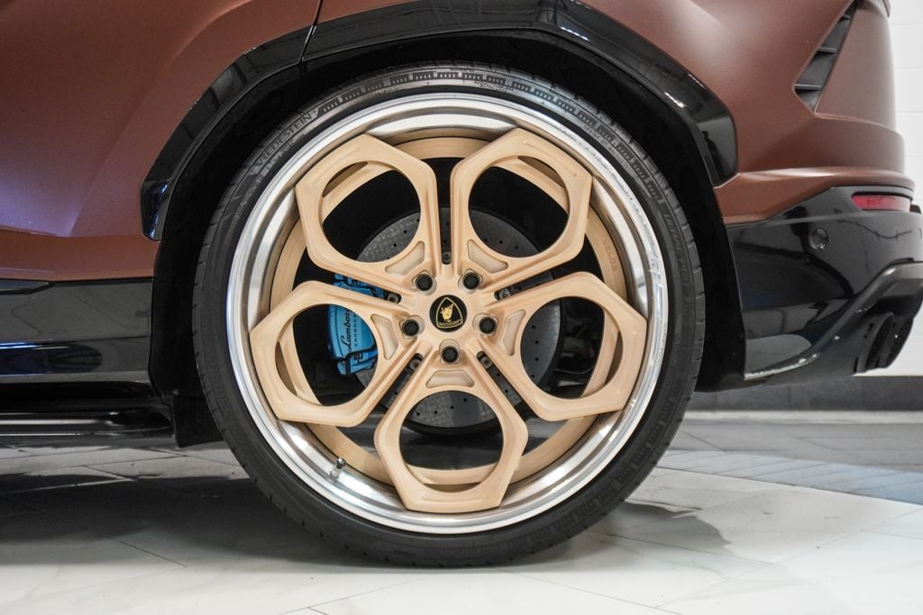2019 Lamborghini Urus Base