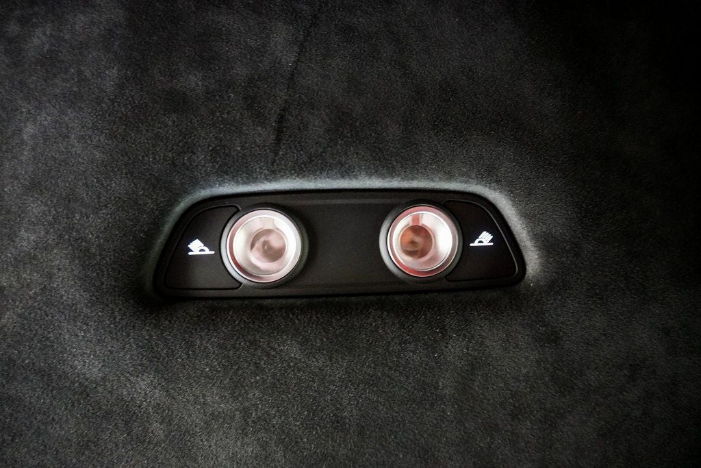 2019 Lamborghini Urus Base