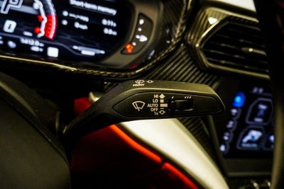 2019 Lamborghini Urus Base