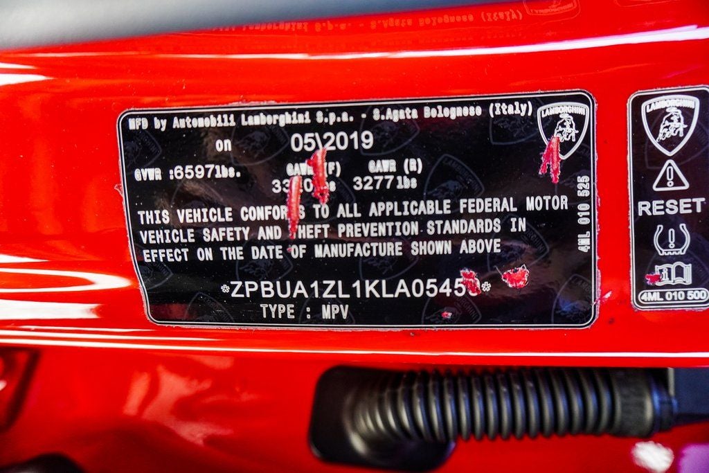 2019 Lamborghini Urus Base