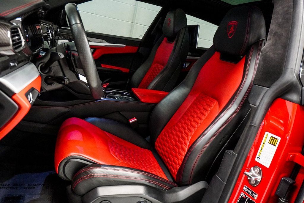 2019 Lamborghini Urus Base