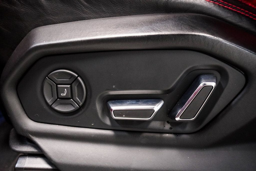 2019 Lamborghini Urus Base