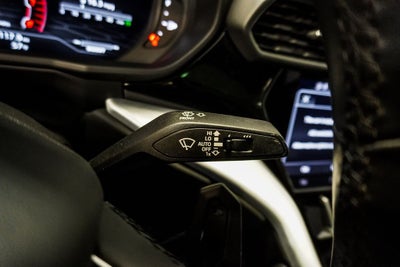 2022 Lamborghini Urus Base