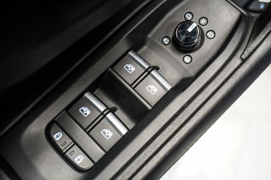 2022 Lamborghini Urus Base