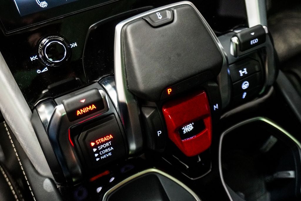 2022 Lamborghini Urus Base