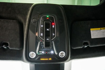 2022 Lamborghini Urus Base