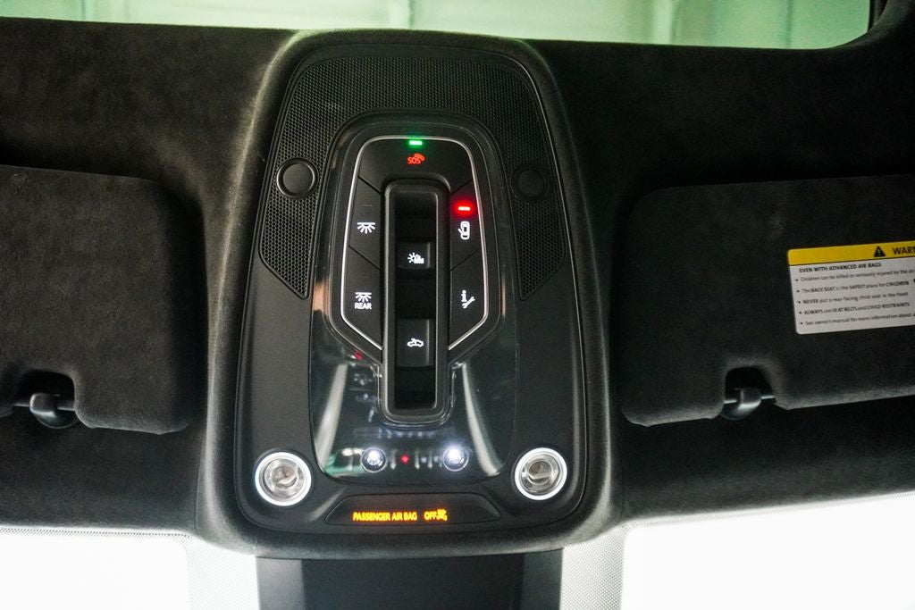 2022 Lamborghini Urus Base