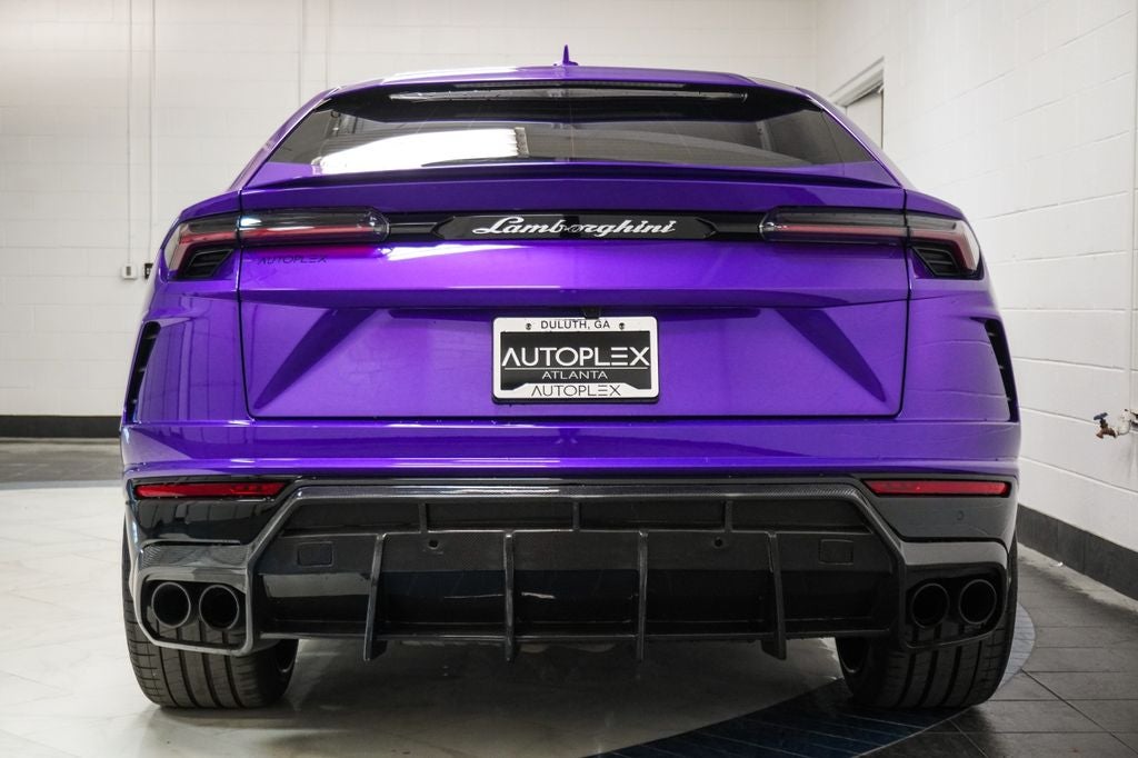 2022 Lamborghini Urus Base