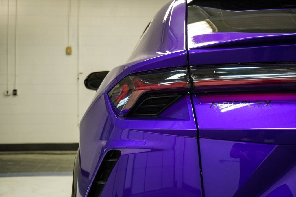 2022 Lamborghini Urus Base