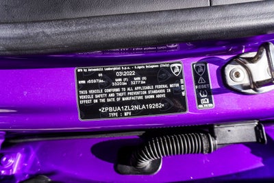 2022 Lamborghini Urus Base