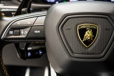 2021 Lamborghini Urus Base