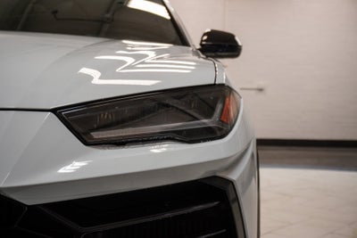 2021 Lamborghini Urus Base
