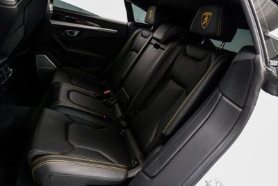 2021 Lamborghini Urus Base