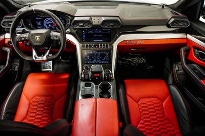 2019 Lamborghini Urus Base