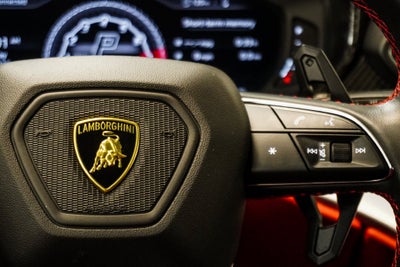 2019 Lamborghini Urus Base