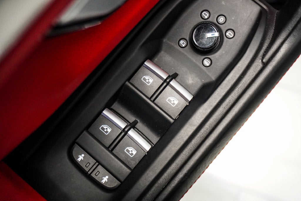 2019 Lamborghini Urus Base