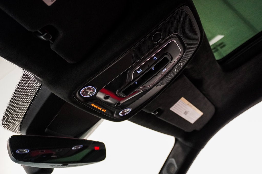 2019 Lamborghini Urus Base