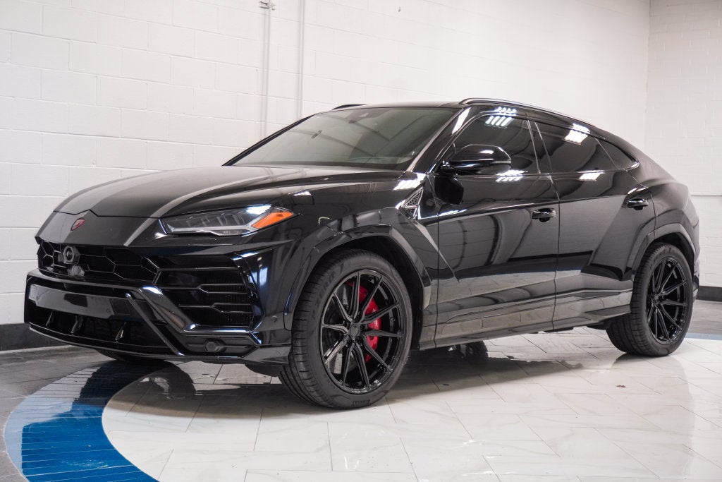 2019 Lamborghini Urus Base