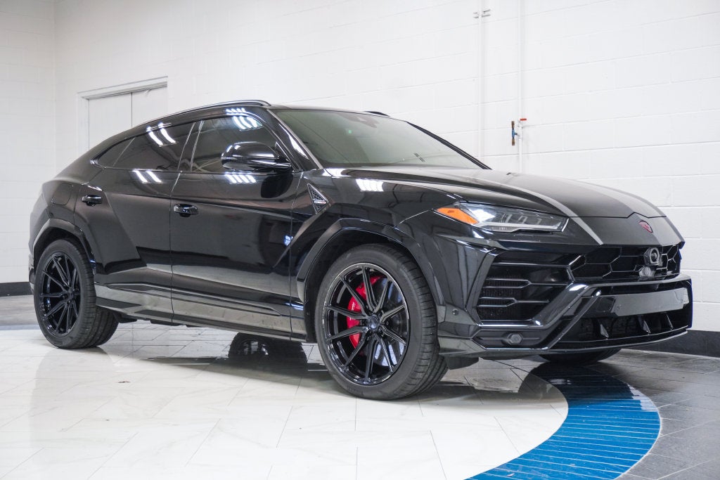 2019 Lamborghini Urus Base