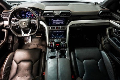 2020 Lamborghini Urus Base