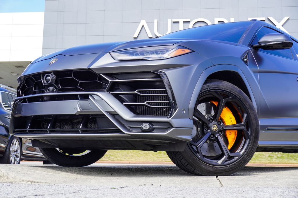 2020 Lamborghini Urus Base