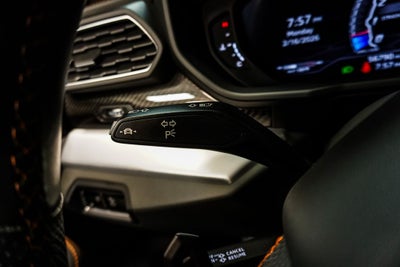 2020 Lamborghini Urus Base