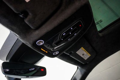 2020 Lamborghini Urus Base