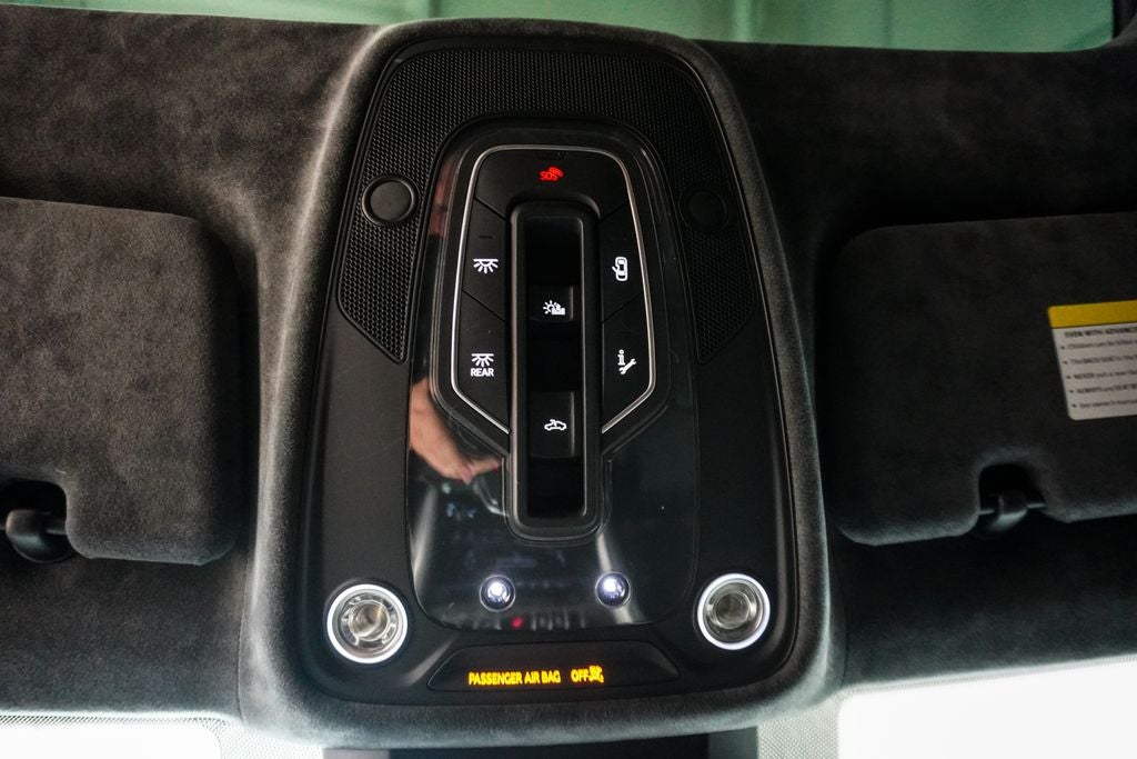 2020 Lamborghini Urus Base