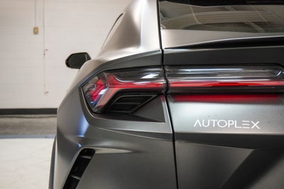 2020 Lamborghini Urus Base