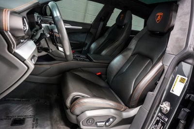 2020 Lamborghini Urus Base