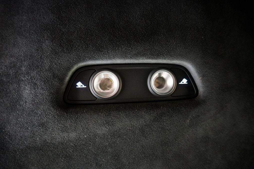 2019 Lamborghini Urus Base