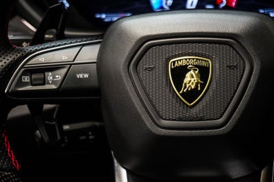 2019 Lamborghini Urus Base