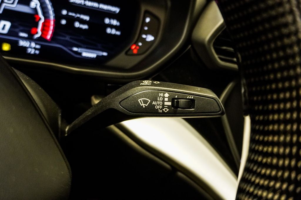 2019 Lamborghini Urus Base