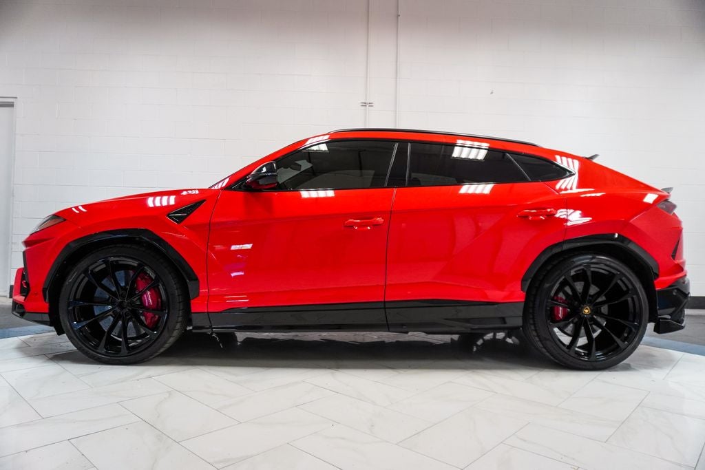 2019 Lamborghini Urus Base