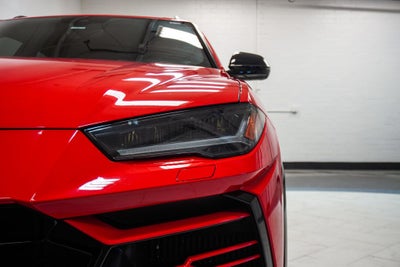 2019 Lamborghini Urus Base