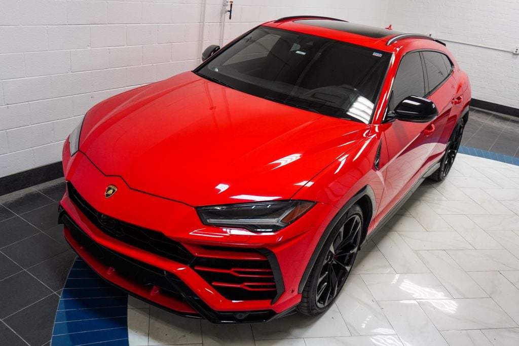 2019 Lamborghini Urus Base