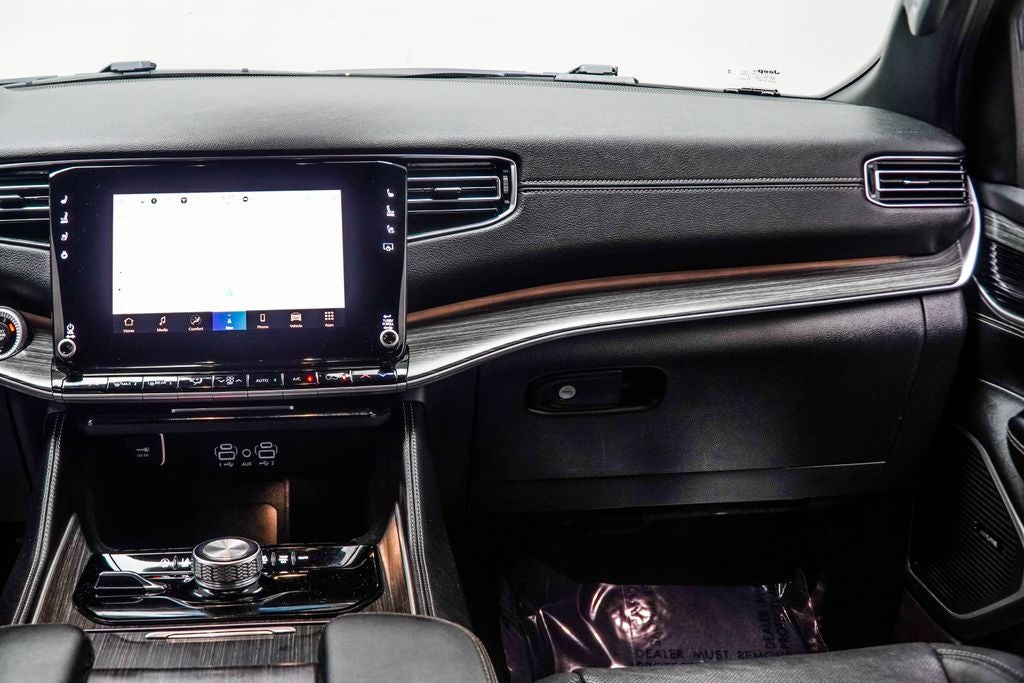 2023 Jeep Wagoneer L Series II