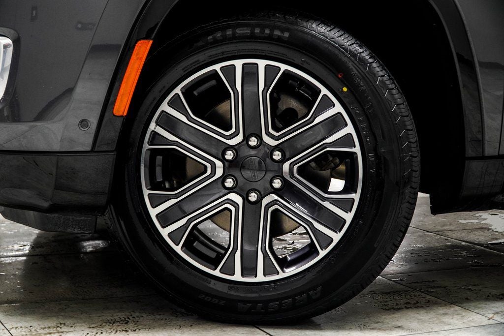 2024 Jeep Wagoneer L Series II