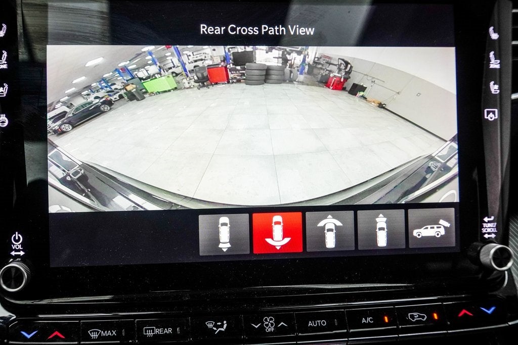 2024 Jeep Grand Wagoneer L Series II