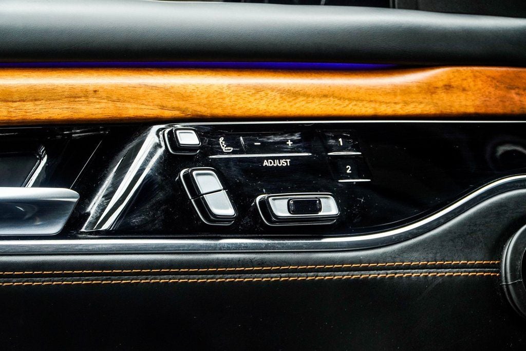 2022 Jeep Grand Wagoneer Series III