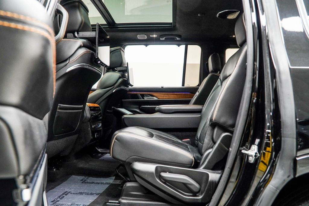 2022 Jeep Grand Wagoneer Series III