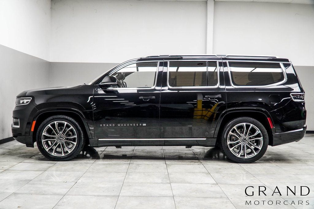 2022 Jeep Grand Wagoneer Series III