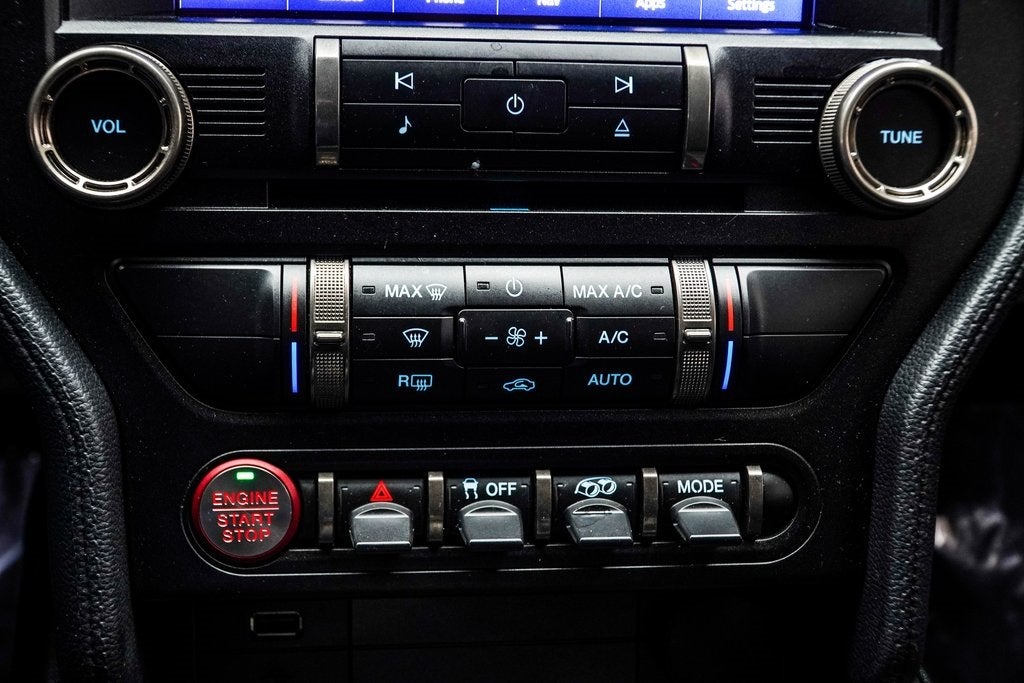 2022 Ford Mustang Shelby GT500 Carbon Fiber Track Package