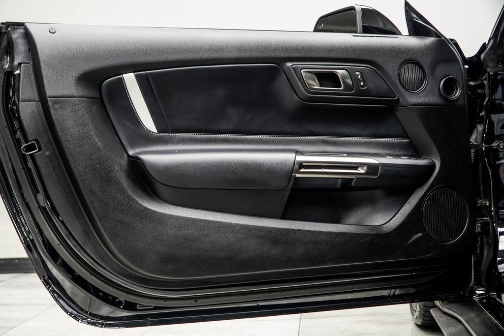 2022 Ford Mustang Shelby GT500 Carbon Fiber Track Package