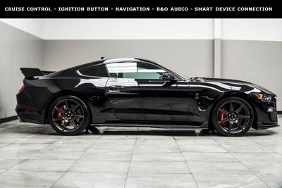 2022 Ford Mustang Shelby GT500 Carbon Fiber Track Package