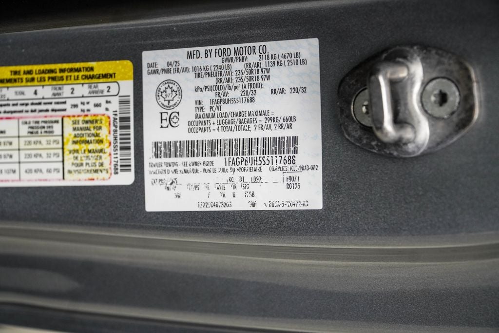2025 Ford Mustang EcoBoost Premium